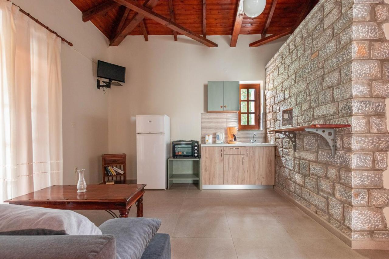 Porto Kalamitsi Stone-Built Bungalows Kardamyli Dış mekan fotoğraf
