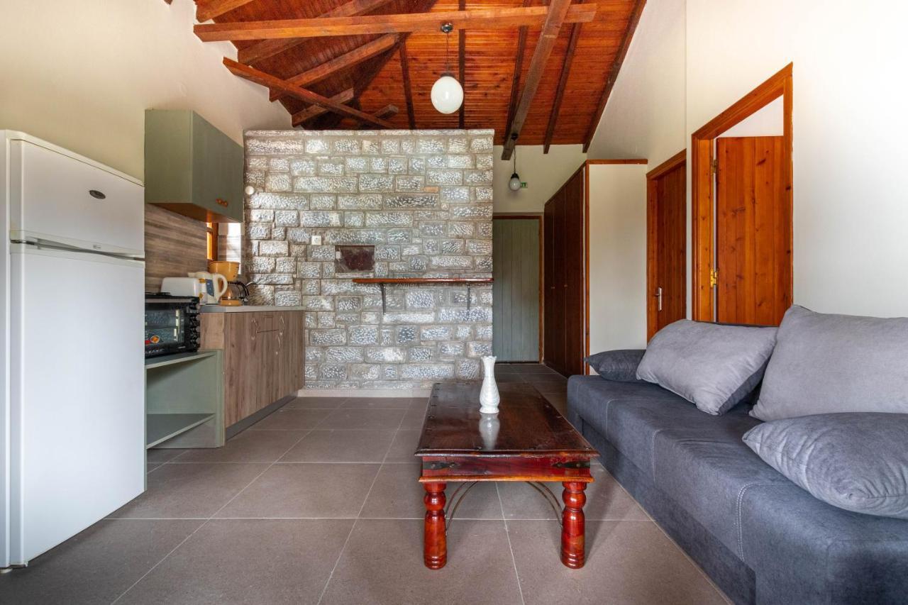 Porto Kalamitsi Stone-Built Bungalows Kardamyli Dış mekan fotoğraf