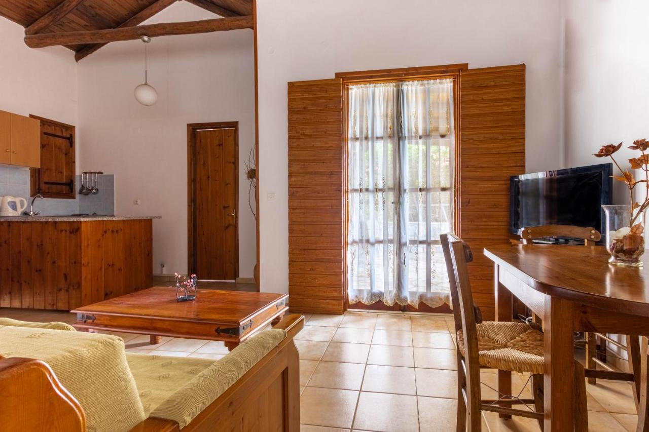 Porto Kalamitsi Stone-Built Bungalows Kardamyli Dış mekan fotoğraf